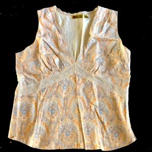 Kit Cornell paisley sleeveless blouse